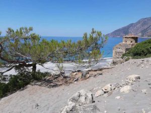 agios pavlos kościółek na plaży