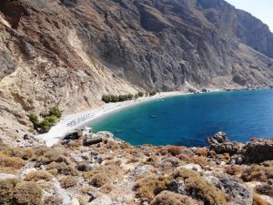 plaża glika nera widok ze szlaku do loutro